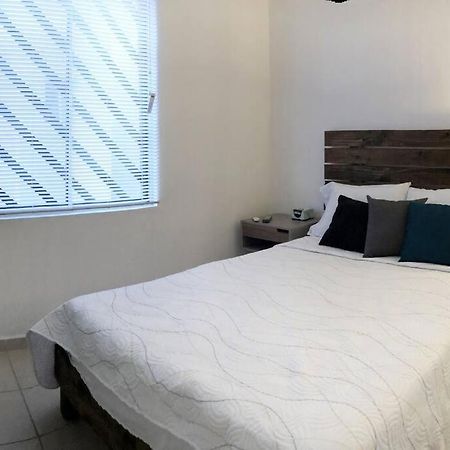 Comfortable And Private House 2 Bedrooms Wifi Parking Free Monterrei Exterior foto