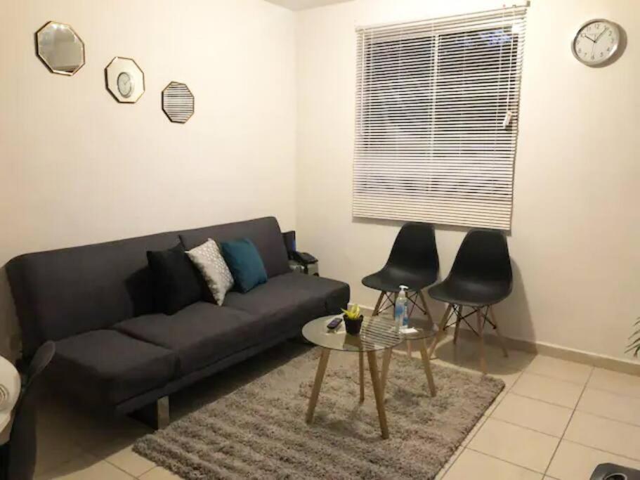 Comfortable And Private House 2 Bedrooms Wifi Parking Free Monterrei Exterior foto